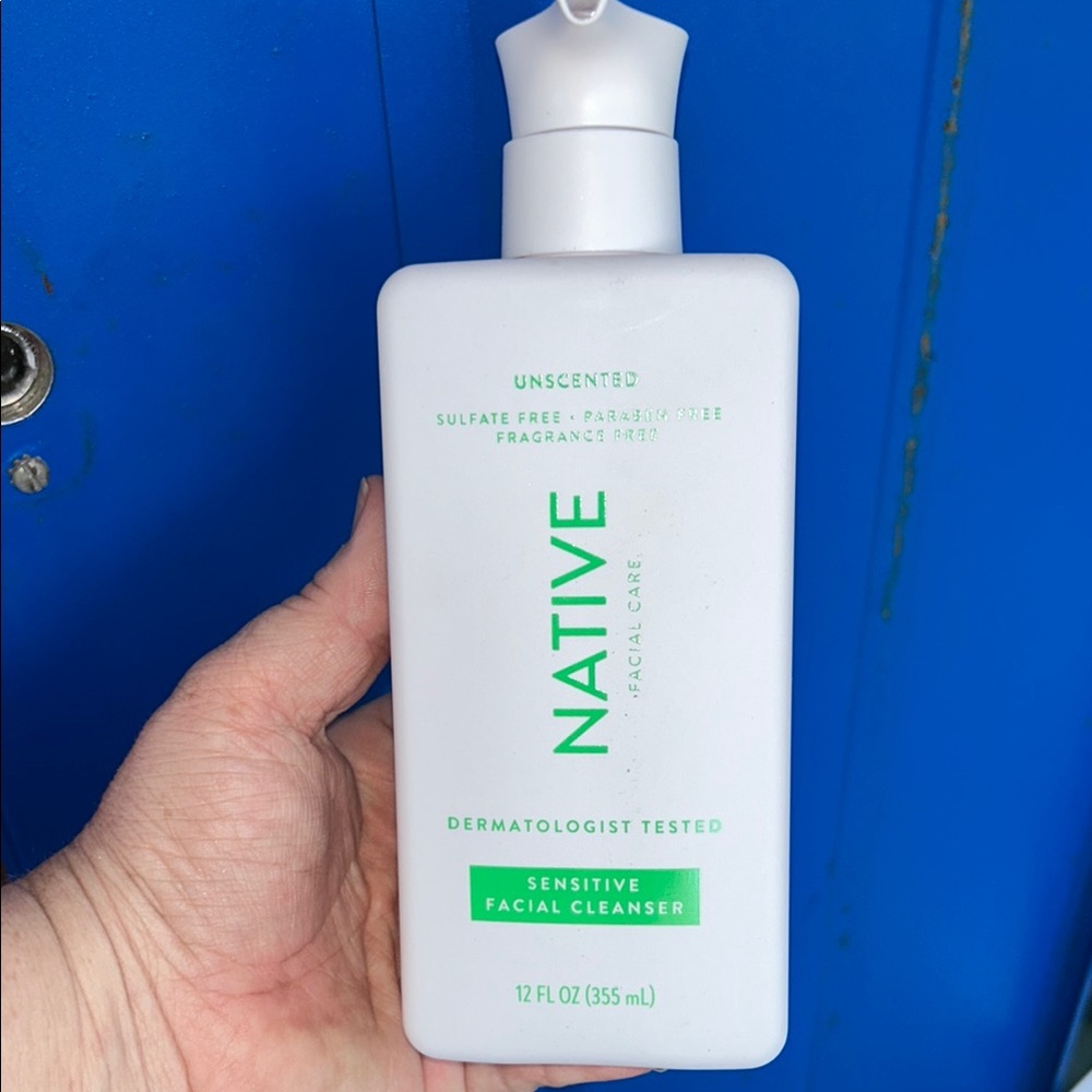 Native Sensitive Facial Cleanser